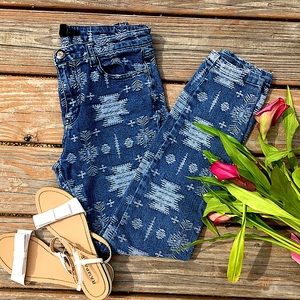 Trendy Forever 21 Snowflake Pattern Jeans| size 28